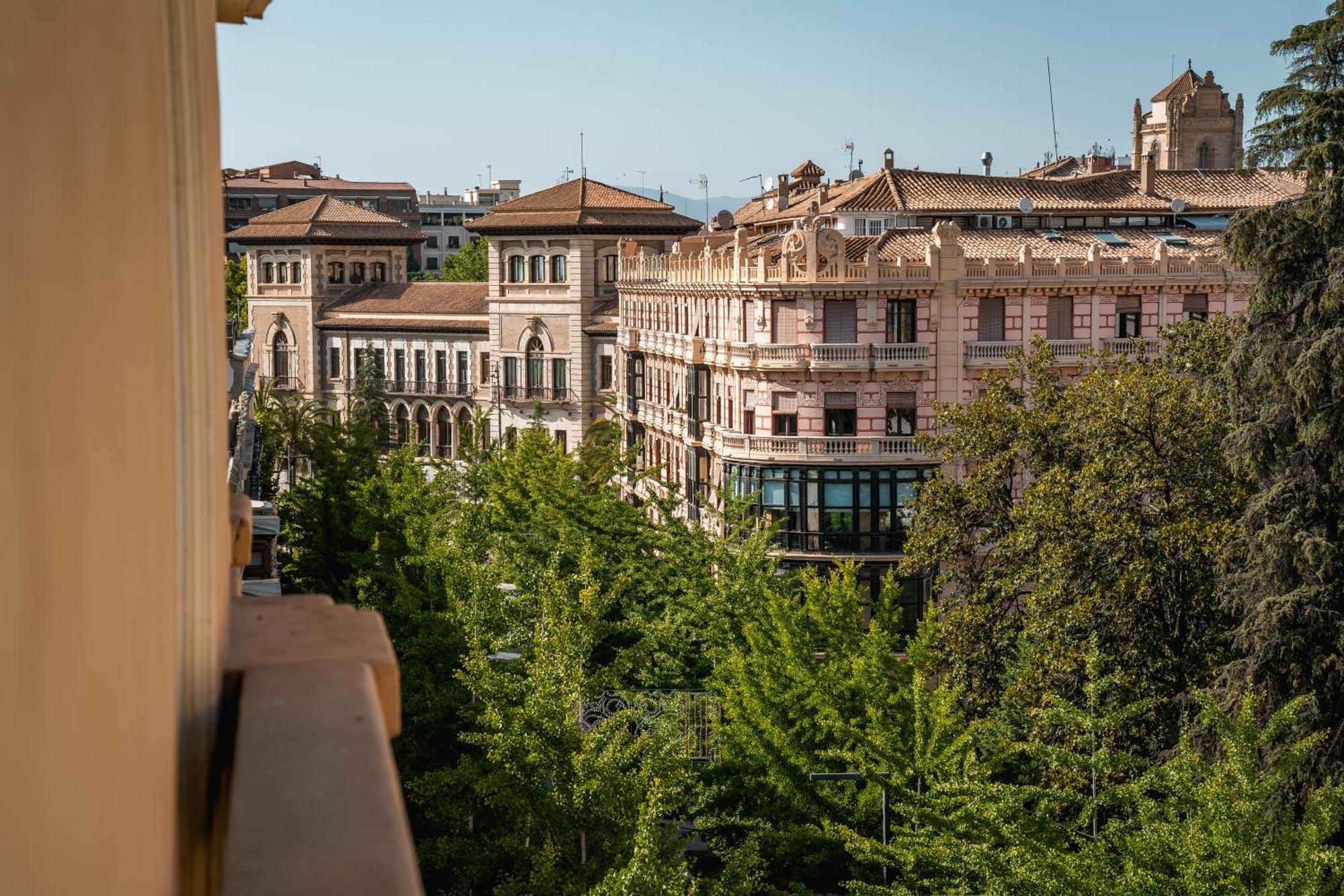 Апартаменты Alisios Gran Via - Toque Nazari Гранада Экстерьер фото